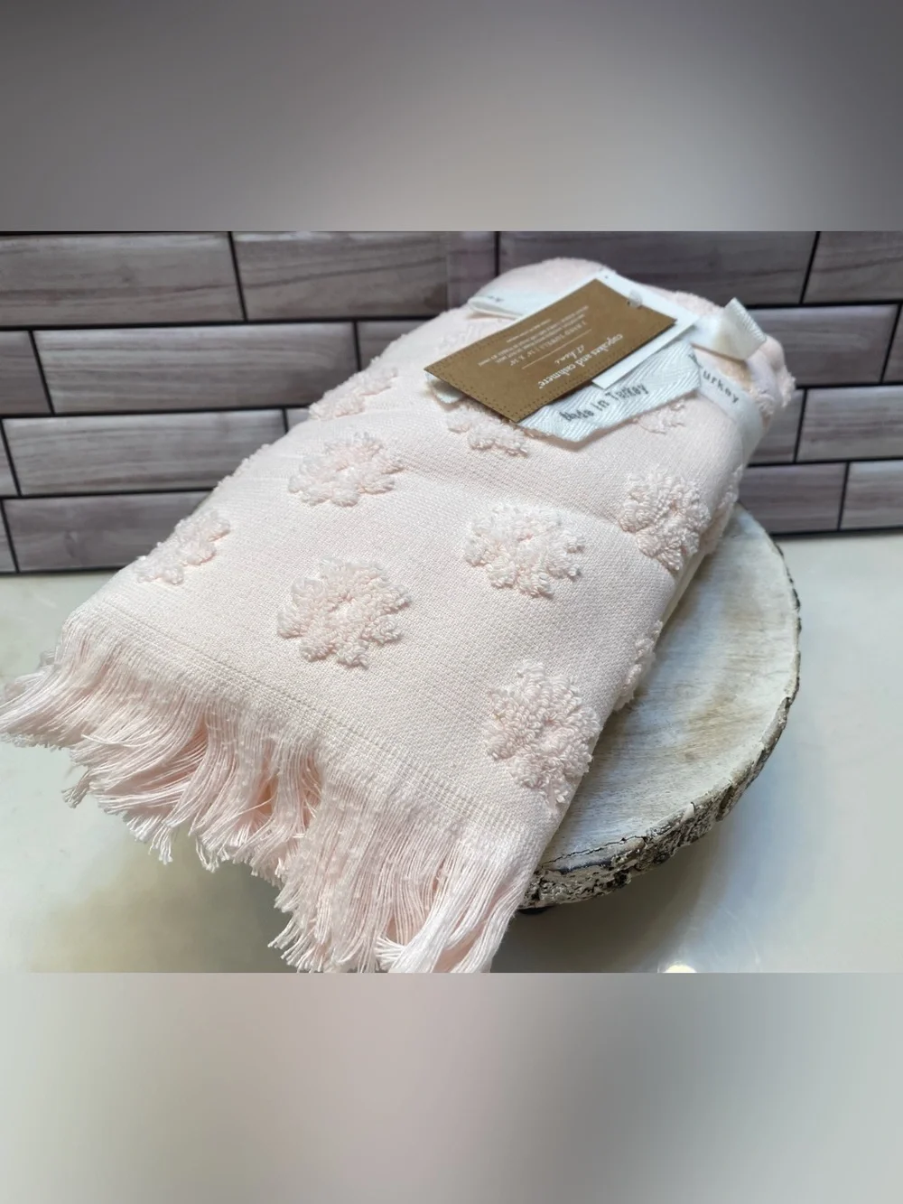 Cupcakes and Cashmere ❤️Baby Pink Flower(2)Hand  &(1) Bath Towel Set NWT